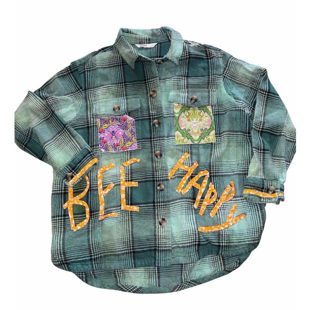 Sonoma Upcycled Bee Happy Green Plaid Flannel Shirt size Large